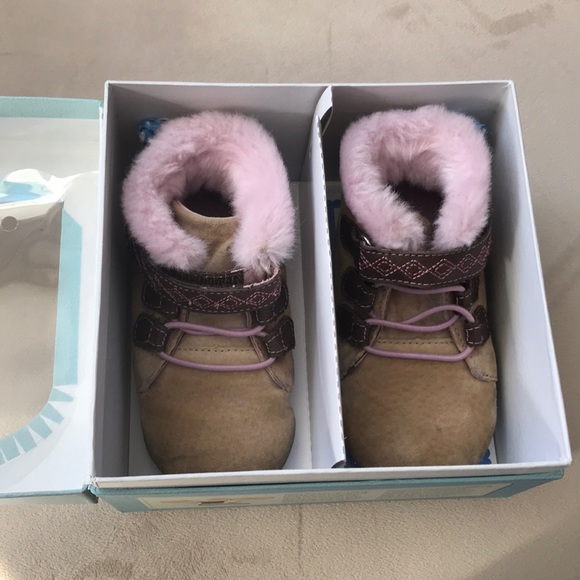 Robeez Other - Robeez booties.